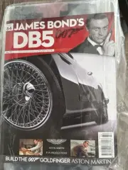 EAGLEMOSS 1/8 BUILD JAMES BOND 007 ASTON MARTIN DB5 ISSUE 84 WITH MAG