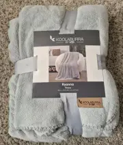 Koolaburra By UGG Ryan and Grey 50" x 70" Throw Blanket