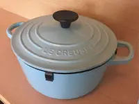 在飛比找Yahoo!奇摩拍賣優惠-[全新Le Creuset] 日本限定 圓鍋 18公分 (亮