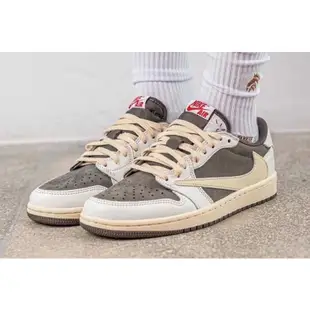 Travis Scott × Nike Air Jordan 1 Low  反轉摩卡  倒勾 聯名 鞋款