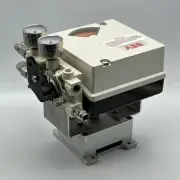 NEW ABB Pneumatic Positioner AV112125N 4-20mA & Angle Actuator Mounting Bracket
