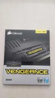 Brand New Genuine Corsair CMZ8GX3M2A1600C8 8GB (2 x 4GB) DDR3 RAM in Sealed Box