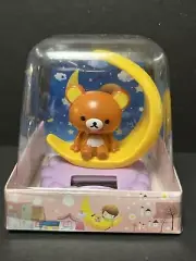 Solar Powered Bobble head Dancing Toy - Tan Bear In Yellow Moon