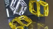 Dmr (Dmr) V8 Pedal Fools Gold Dmr-V8-G_