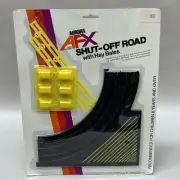 VTG - Aurora AFX Shut Off Track w/ Hay Bails & Guard Rail #2631 - MOC