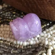 20mm Natural Lilac Purple Pink Kunzite Pixiu 貔貅 Carving 9 grams Brazil