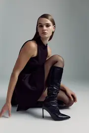 banks collar mini dress in black
