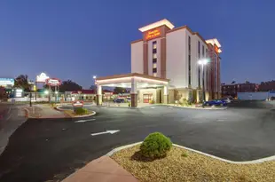 Hampton Inn & Suites Springfield/Downtown