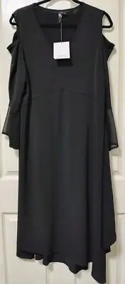 SALE.... Taking Shape Cold Shoulder Long Sleeve Dress Size S. Rrp :$249.00