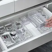 7 Pack Clear Drawer Organizers Storage Bins, 4 Size Plastic Makeup Organisers Bin,Stackable Cosmetics Drawer Organizer Trays, Desktop Storage Organization