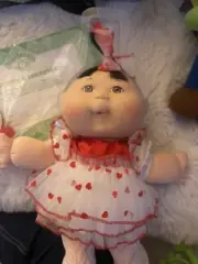 zizi hannah vintage cabbage patch doll with bkank certificate and pacifier