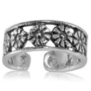 Daisy sterling silver toe ring