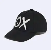 在飛比找Yahoo!奇摩拍賣優惠-全新 正版 愛迪達 OX黑色遮陽帽（女生帽圍）adidas棒