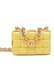 Bottega Veneta Chain Cassette in Corn