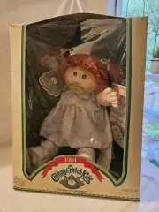 Vintage Orig. 1984 COLECO CABBAGE PATCH Doll Red Hair Blue Eyes NOS W/ Pacifier