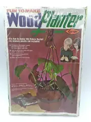 Vintage Arrow Wood Planter Craft Kit Old Oak Bucket With Racoons New Unopened