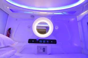 築夢者太空艙酒店(昆明火車站店)Zhumengzhe Capsule Hotel (Kunming Railway Station)