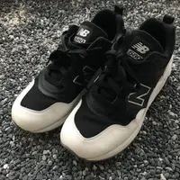 在飛比找旋轉拍賣優惠-New balance 日本 580 殺人鯨 拼色 黑白 防