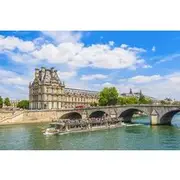 Save 29.02%! Seine River 1-Hour Sightseeing Cruise from the Eiffel Tower