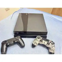 在飛比找蝦皮購物優惠-二手 PS4 主機(黑色）含手把2支（皆為原廠搖桿）