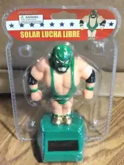 Solar Power Dancing Toys Green Lucha Libre Mexican Wrestler Nacho Muscle NEW NOS