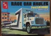 AMT 758 Race Car Hauler Ford LN8000 1/25 model kit
