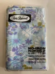 NEW ‘70’s Vtg Lady Pepperell Pillowcases (2) Blue With Multi Color Flowers