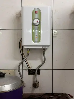 【阿貴不貴屋】 櫻花牌 SH186 瞬間電熱水器  即熱式電熱水器 SH-186