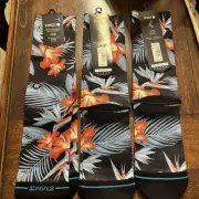 3 Count . Stance X Dwayne Wade Hibiscus Crew Size L