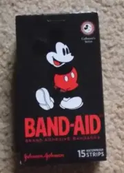 MICKEY MOUSE COLLECTOR SERIES BAND-AIDS ~ NEW