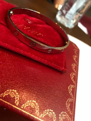 Cartier 卡地亞 18K LOVE 系列手環 (尺寸18)