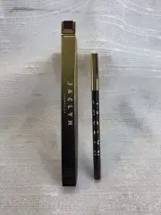 Jaclyn In Line Eye Liner Smooth Blackberry .042 oz/ 1.2 g Inline Eyeliner NEW
