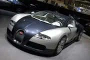Bugatti Veyron 164 in Geneve Switzerland on March 1st 2005 Old Photo 4