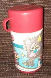 Vintage Super Mario Bros. Nintendo NES Aladdin Thermos 1988 New