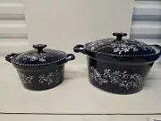 2x Temp-tations Old World 2.5 & 1.qt Round Bakers Blue, White. New In Box. D