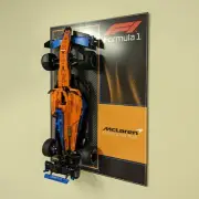 BRICK IN IT Wall Display Panel For LEGO® McLaren Formula 1™ Race Car 42141
