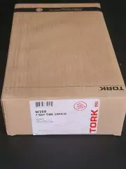 NEW IN BOX TORK W200 Timer 7 DAY Time Switch ELECTROMECH DPST 120V 40 Amp