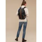 HERSCHEL SUPPLY DAWSON中型黑色皮革帶磁扣帆布筆電層後背包現貨