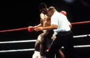 Riddick Bowe Looks On After Knocking Down Herbie Hide BOXER BOXING OLD PHOTO 3