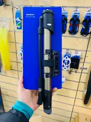 GIANT Air Mini 002 Bike Pump Portable For Bicycle Tire Ball 120PSI With Gauge