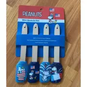 Set of 4 Peanuts Mini Spatulas