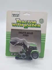 1988 Ertl 1/64 Deutz-Allis 7085 Tractor With End Loader