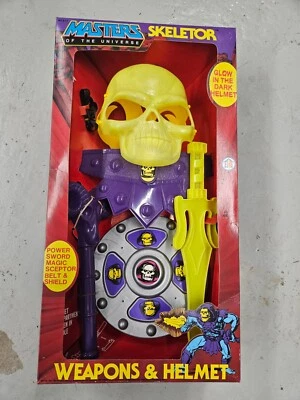 Skeletor Weapons and Helmet Set 1983, Masters Of the Universe