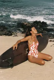 [Rhythm] Rhythm Women's Poppy Floral Cross Back One Piece Bathing Suit in Red Size 12 12 Red