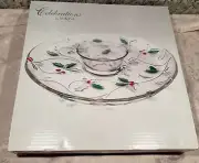 Mikasa Celebrations Collection “Merry Holly” Chip And Dip Platter 14.5”