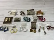 Vintage Lot of 15 Dangle Pierced Earings 80s New On Card Bag # 7