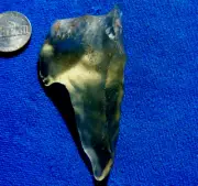 Libyan Desert Glass Meteorite Tektite impact specimen( 235 crt)Nice Shape yellow