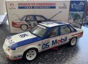 1:18 Classic Peter Brock Mobil HDT VK Group A Commodore #05 1985 Bathurst 1000