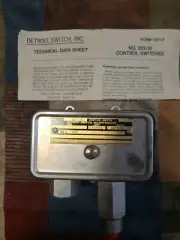 DETROIT SWITCH 222-10 TEMPERATURE CONTROL SWITCH 2222723
