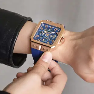 【GUESS】玫瑰金框 藍面 三眼日期顯示 鏤空方形錶盤 藍色矽膠錶帶 手錶 男錶 母親節(GW0637G3)